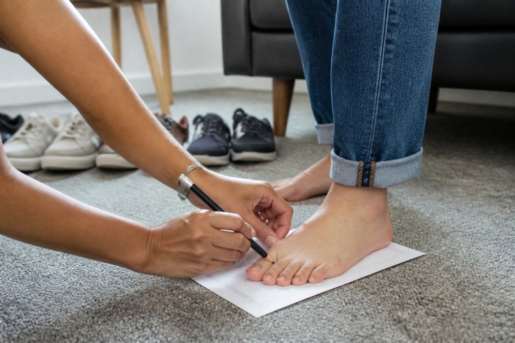 How to Choose Shoe Size: A Complete Fitting Guide