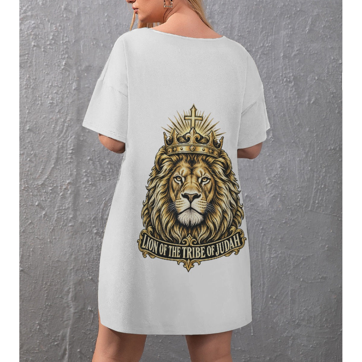 Women's Drop-Shoulder T-Shirt with Side Split and Shorts