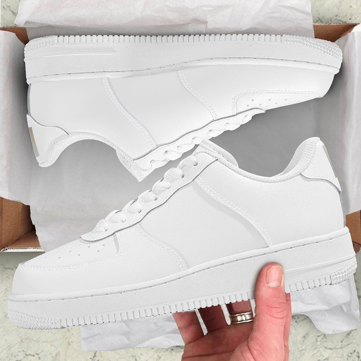 Low Top Unisex Sneaker