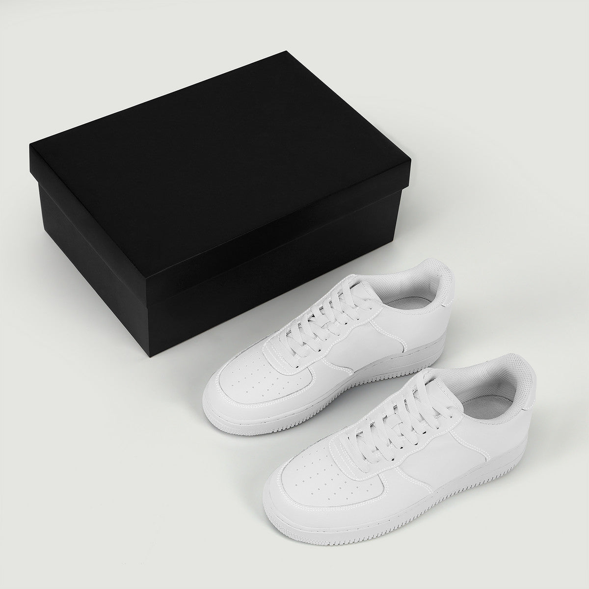 Low Top Unisex Sneaker
